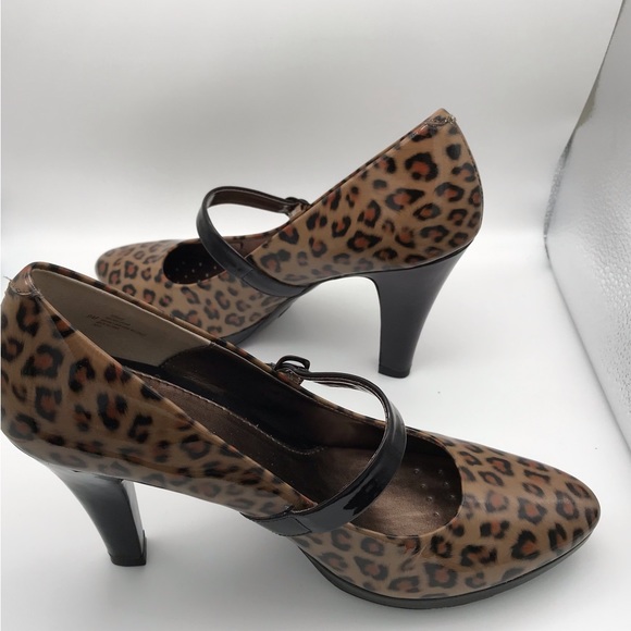 SOFFT RIETA LEOPARDINO PATENT LEATHER SIZE 9 M - Picture 10 of 12